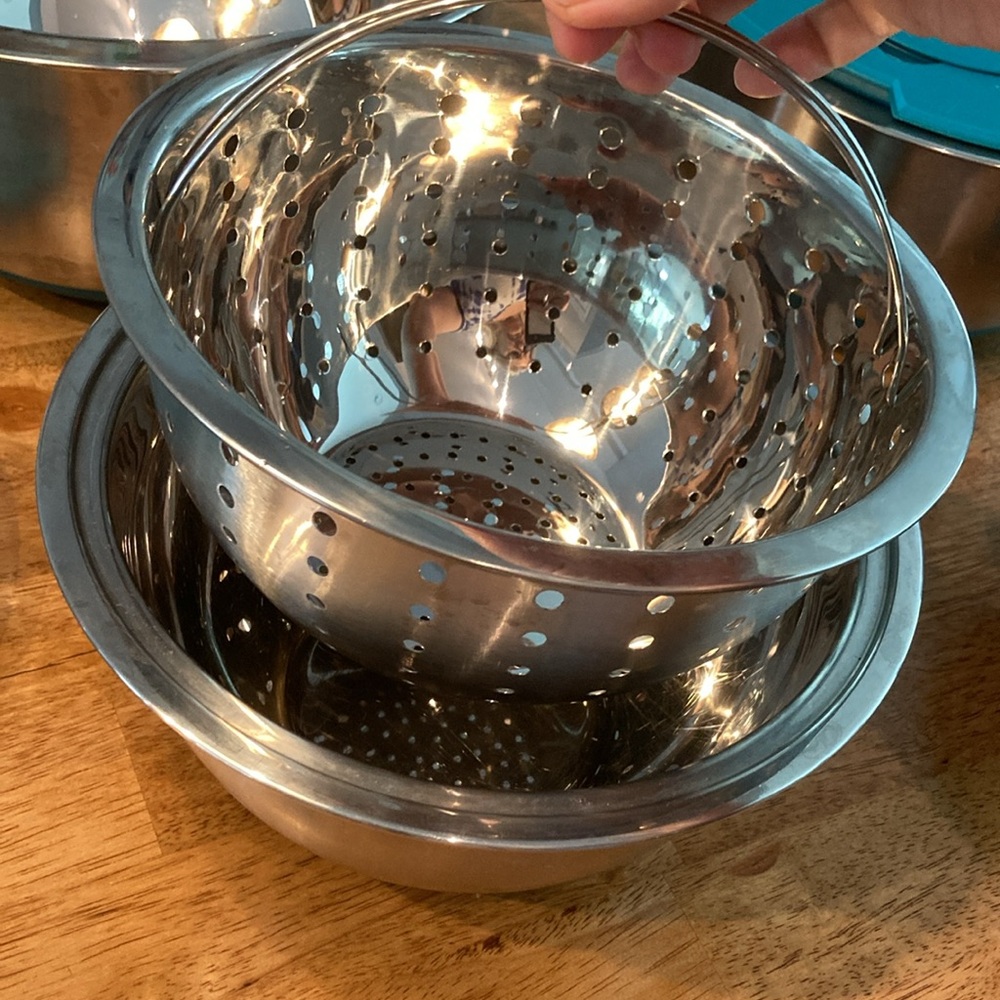 Wolfgang Puck Nesting Mixing Bowl Set - Picture 10 of 14
